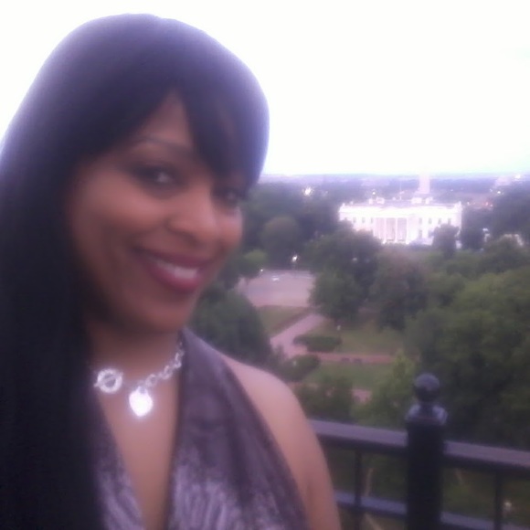 Meet your Posher, Diann - Picture 1 of 1